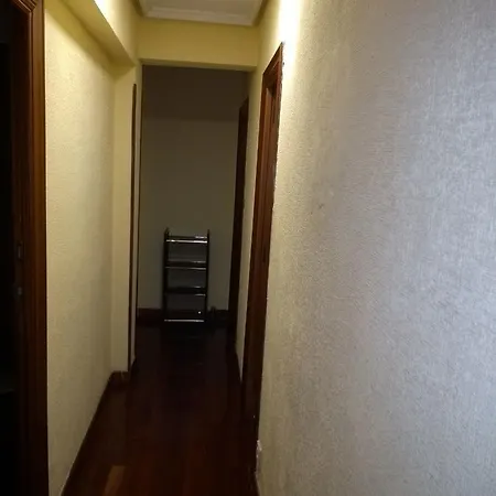 La Casa De Un Amigo El Cid *