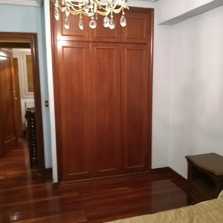 La Casa De Un Amigo El Cid